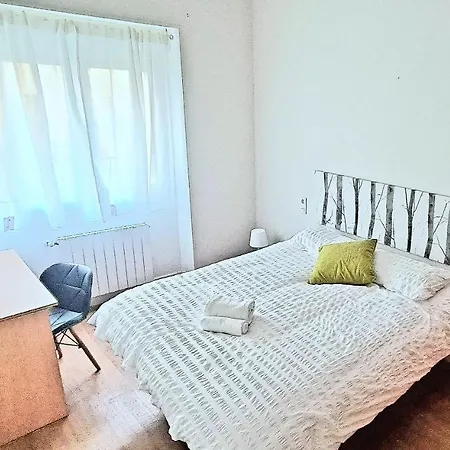 Privada A Pasos De La Playa Ondarreta منزل للإقامة *