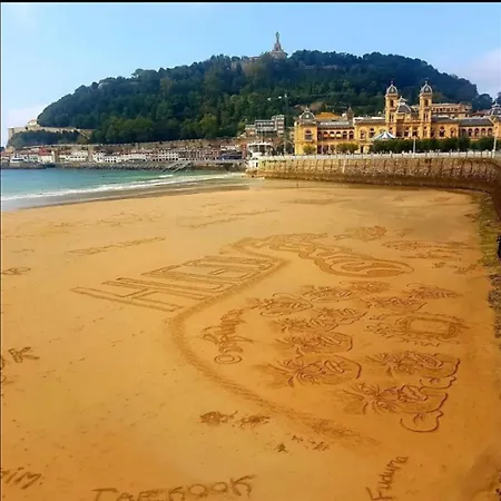 منزل للإقامة Privada A Pasos De La Playa Ondarreta سان سيباستيان