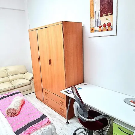 منزل للإقامة Privada A Pasos De La Playa Ondarreta سان سيباستيان