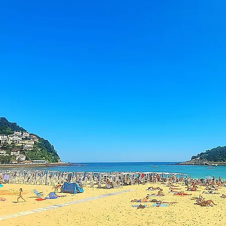 Privada A Pasos De La Playa Ondarreta منزل للإقامة سان سيباستيان